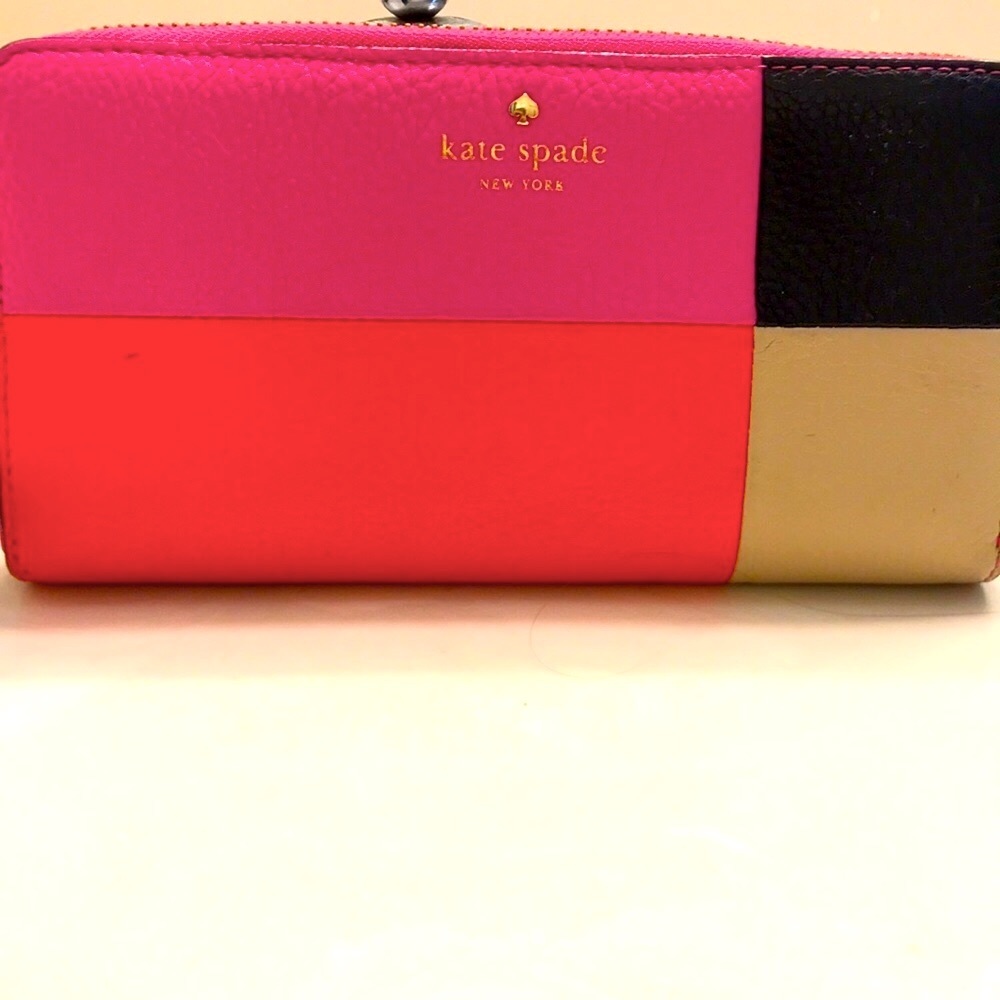 Kate Spade wallet/clutch